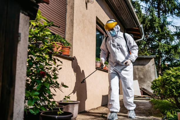 Best Residential Pest Control  in East Troy, WI